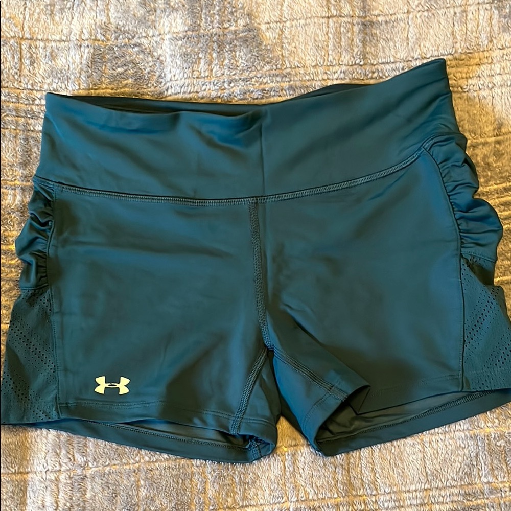 Under Armour Women's teal Shorts